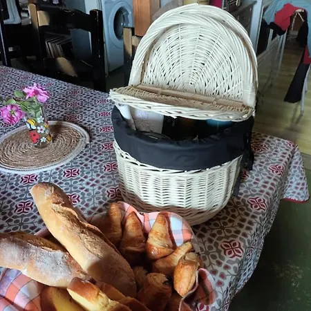 Git'an Périgord Roulotte Bella Alloggio in famiglia