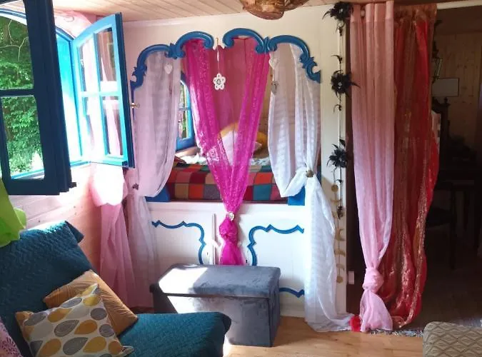 Quarto em Acomodações Particulares Git'an Perigord Roulotte Bella *