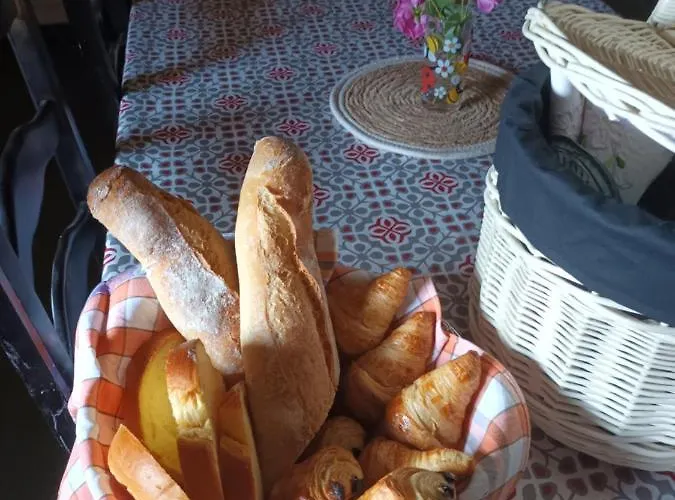 Git'an Perigord Roulotte Bella *