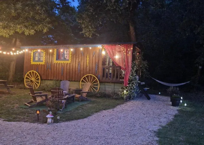 Git'an Perigord Roulotte Bella Quarto em Acomodações Particulares Groléjac